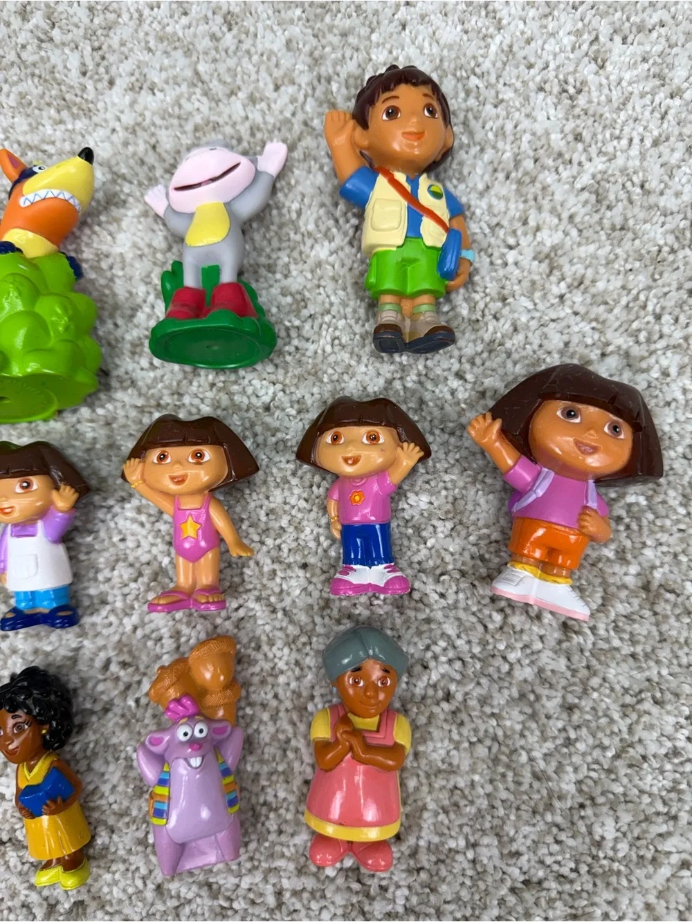 Mixed Random Lot of Dora the Explorer Action Figures Cake Toppers Collectables